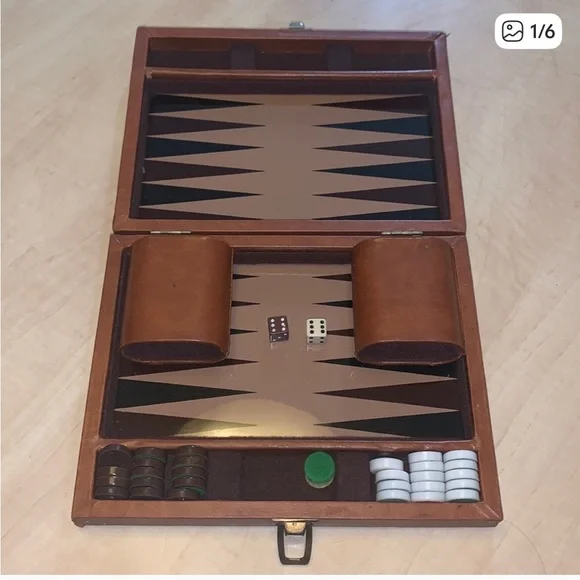 CCO Bundle @ambertrisann | Bon Voyage Shop & Share 12/7 @rockergirl717 - Picture 5 of 12